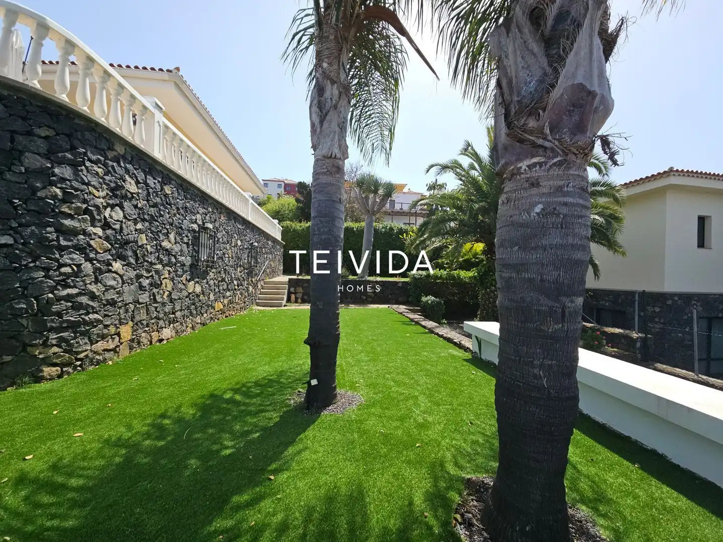 Exterior view of Houses for sale in Tacoronte  with Air Conditioner, Terrace and Storage room