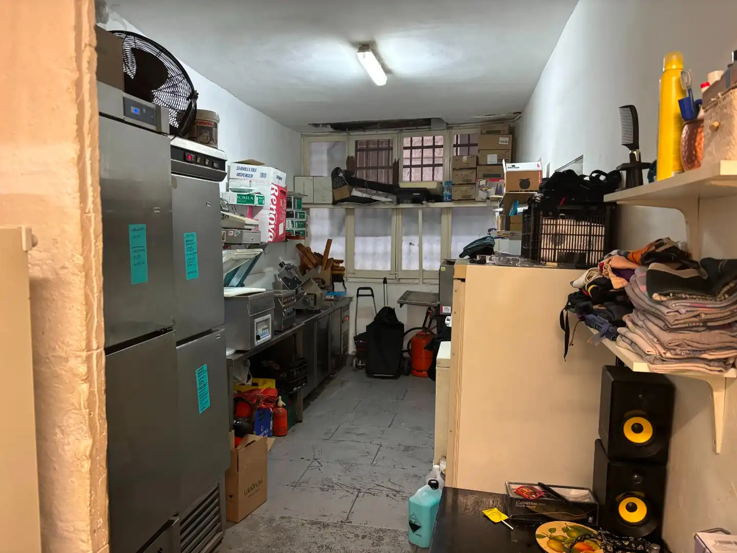 Business premises for transfer in Ciutat Vella, imagen 24
