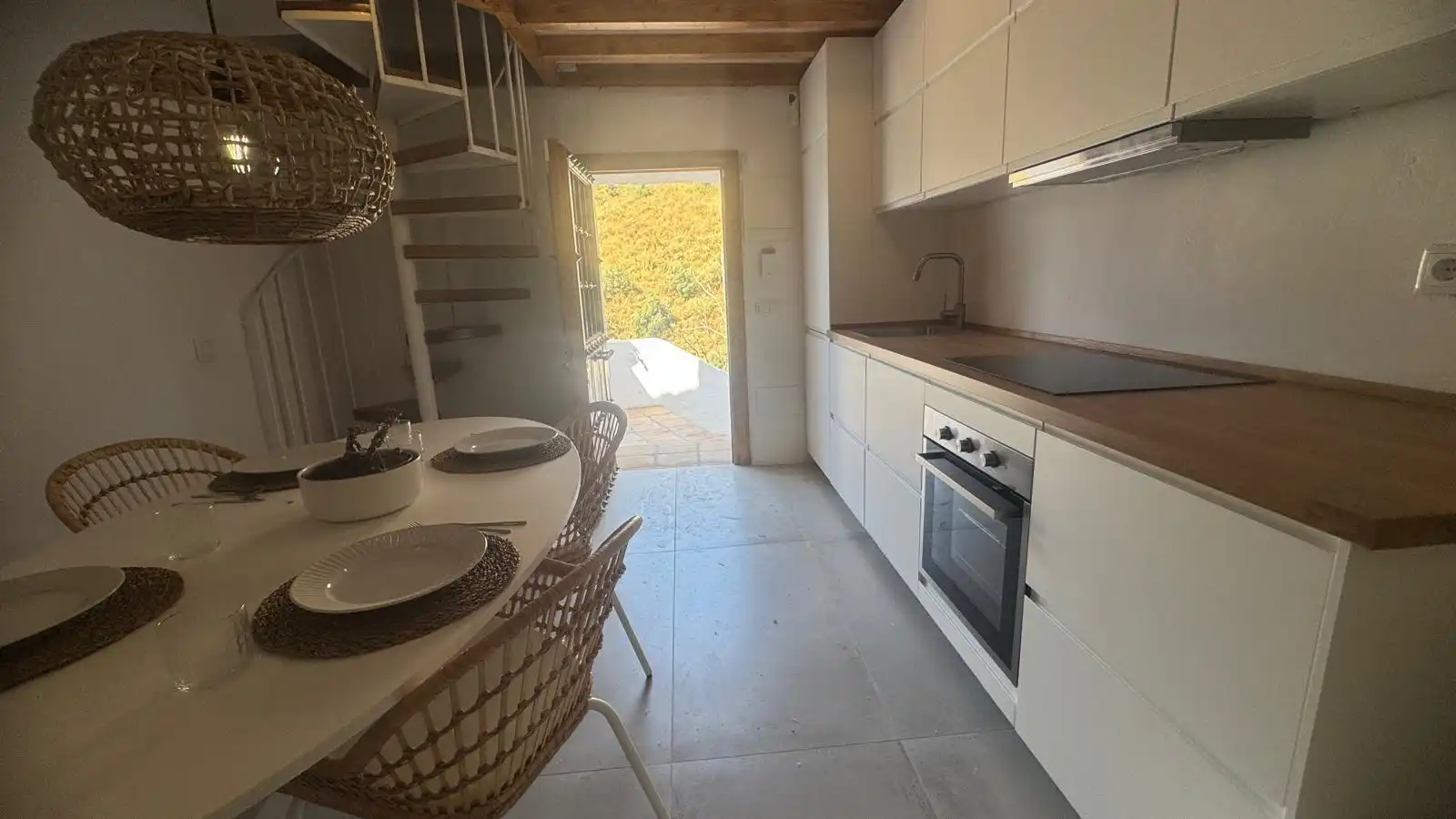 Cocina de Finca rústica en venta en Moclinejo con Aire acondicionado, Calefacción y Jardín privado