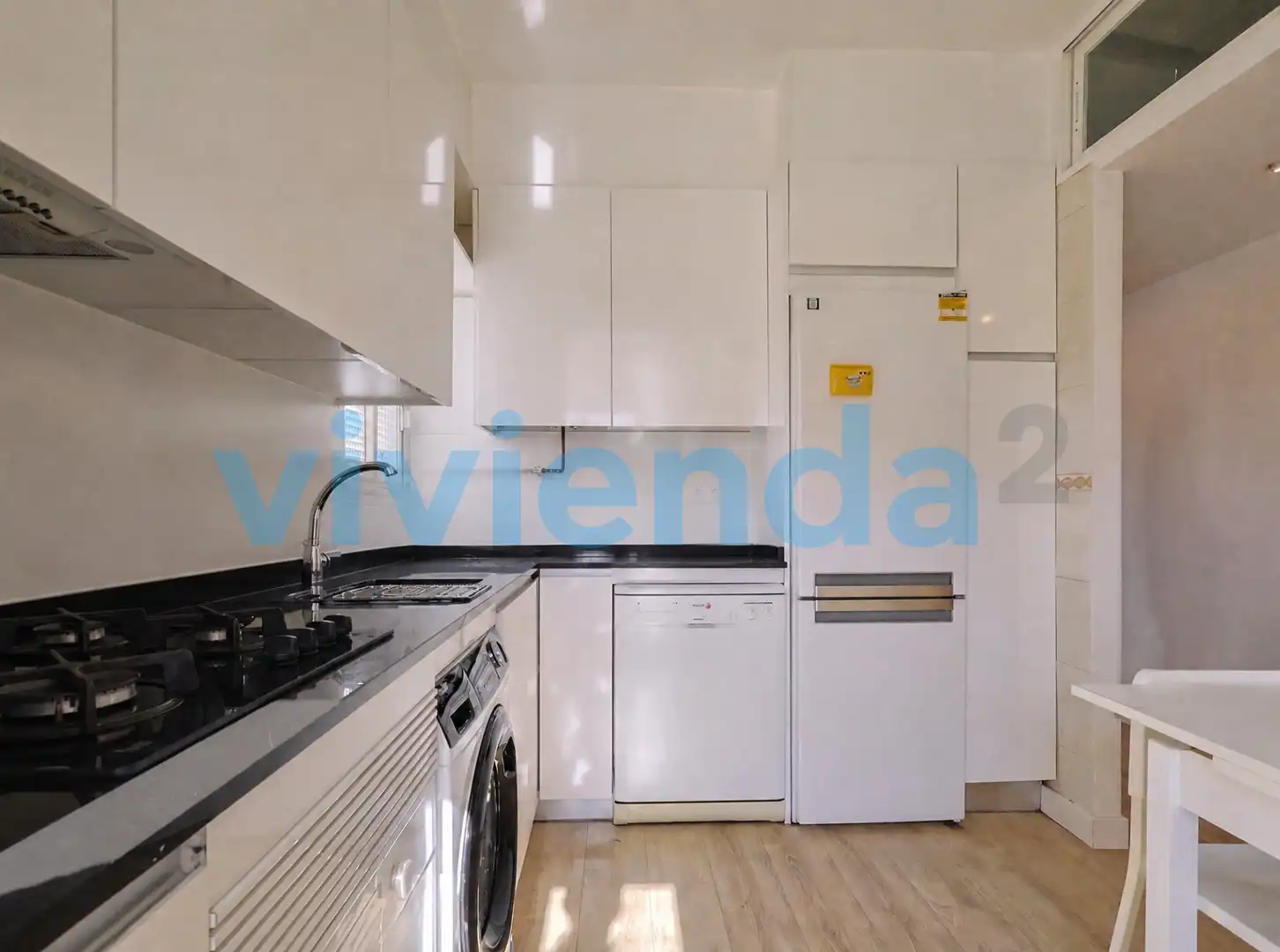 Cuina de Àtic en venda en Madrid amb Aire condicionat, Calefacció i Terrassa