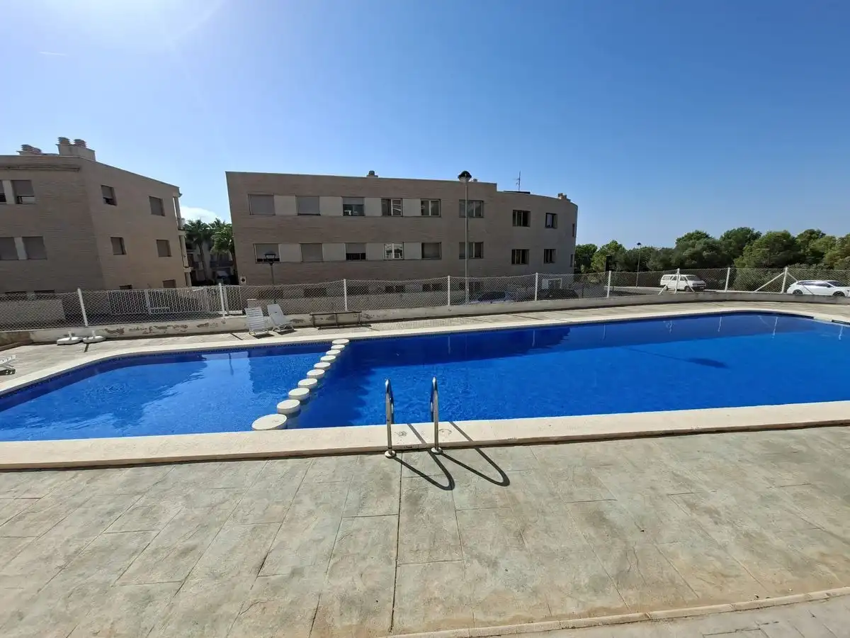 Schwimmbecken von Erdgeschoss zum Verkauf in Alcanar mit Terrasse, Möbliert und Gemeinschaftspool