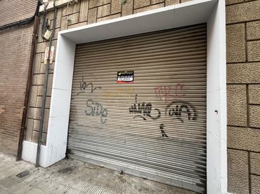 Local comercial en venda a Ramon Llull