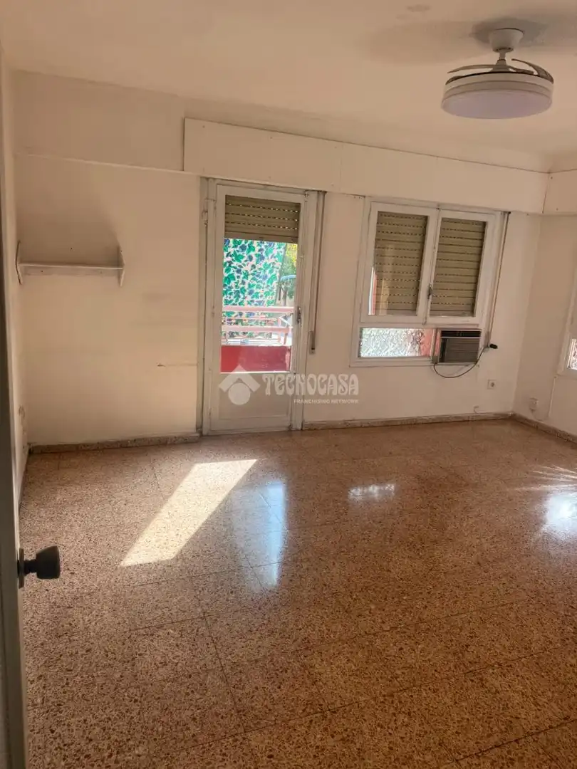 Piso con balcón en venta en Florida - Ciudad de Asís, imagen 11