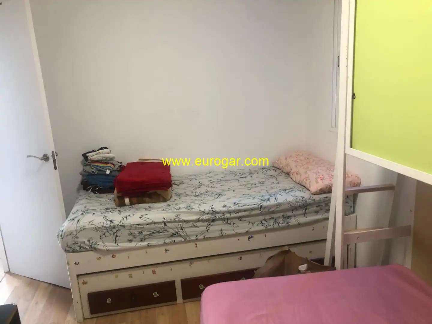 Habitación de Casa o chalet en venta en Chiva con Piscina