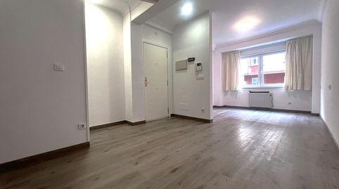 Foto 2 de Apartamento en venta en Os Mallos, A Coruña Capital