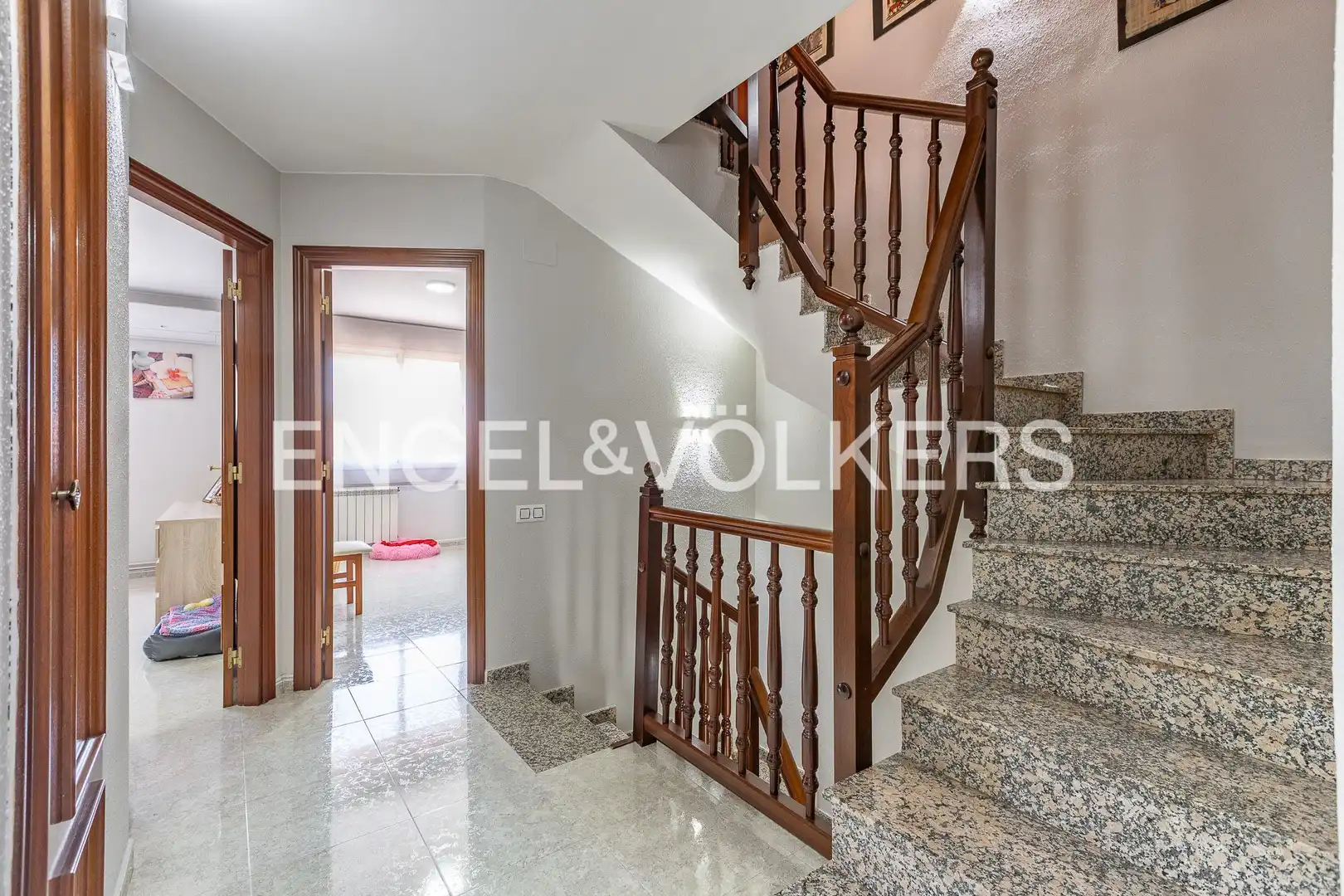 Detached homes for sale in Rubí  with Air Conditioner, Heating and Parquet flooring