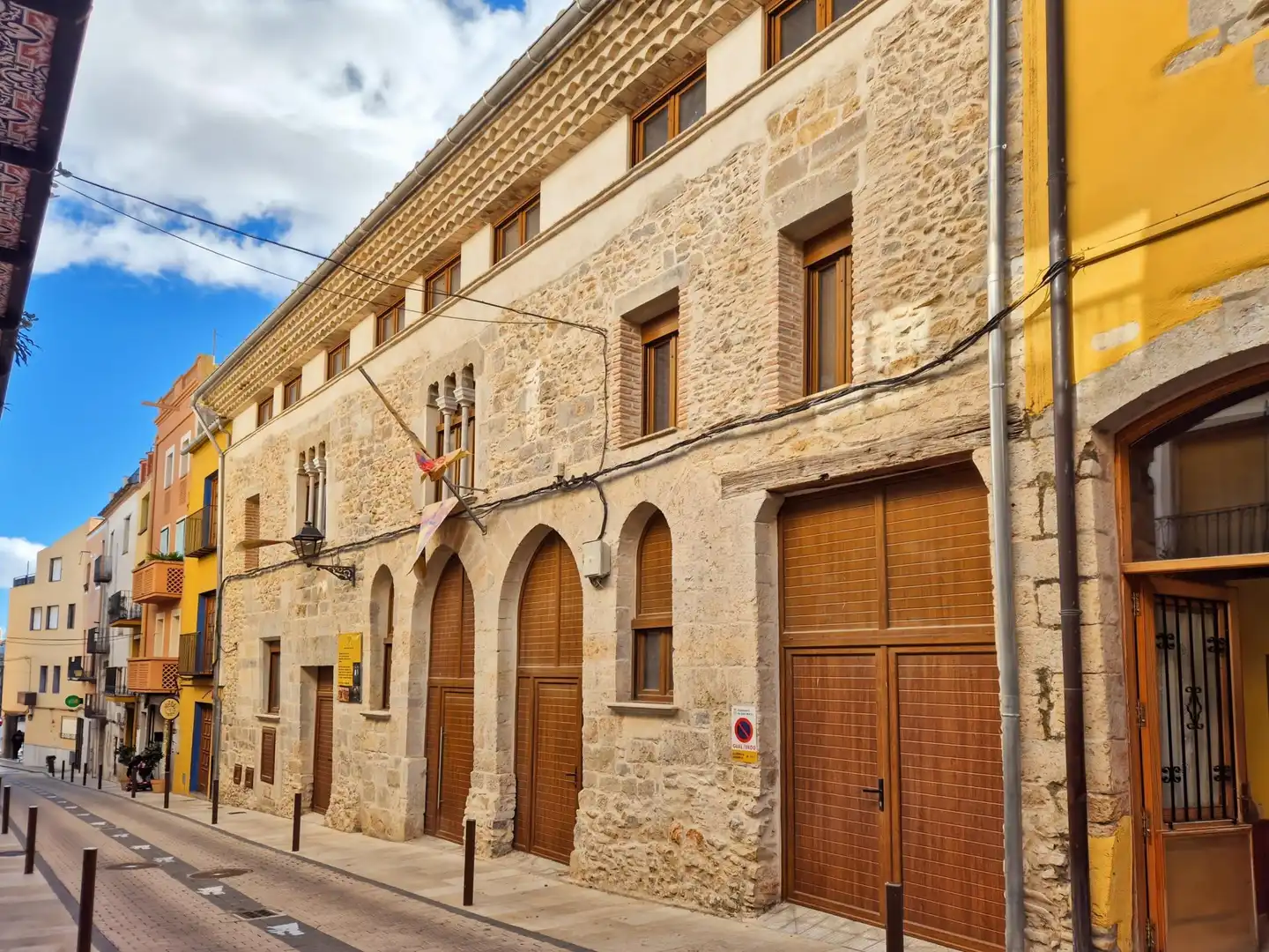Vista exterior de Finca rústica en venda en Sant Mateu amb Calefacció