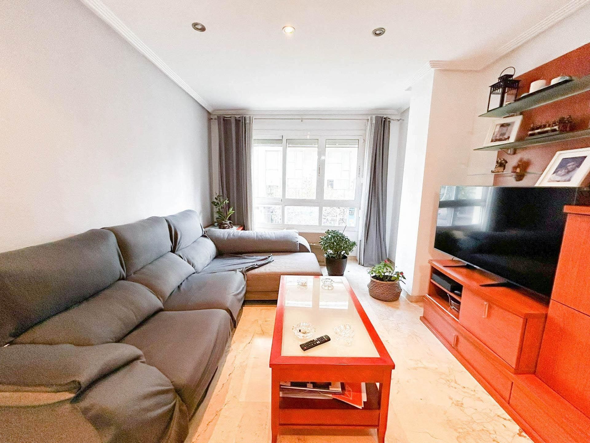 Living room of Flat for sale in Paterna  with Balcony