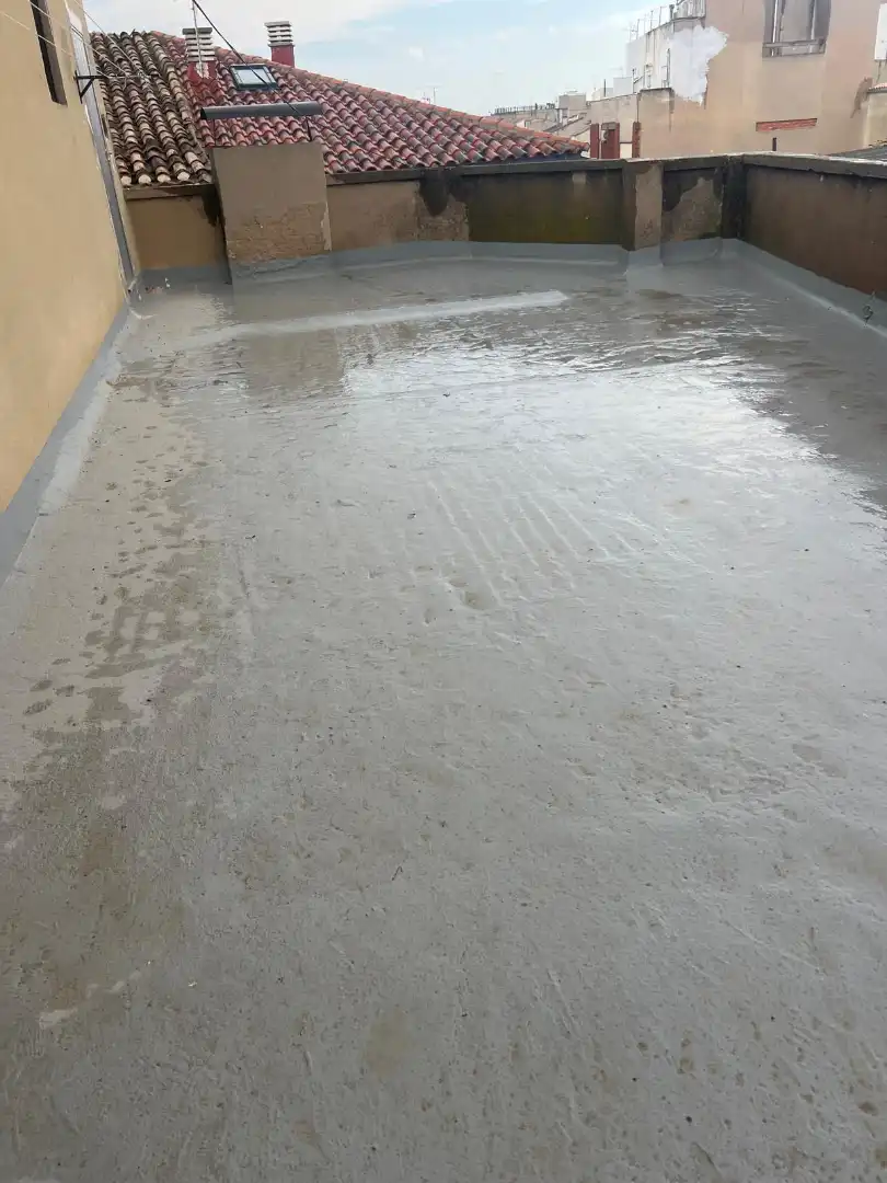 Vista exterior de Pis en venda en Utiel amb Terrassa i Moblat