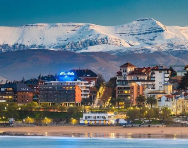 Local comercial en Venta en Plaza Sardinero Azul, 115 en El Sardinero