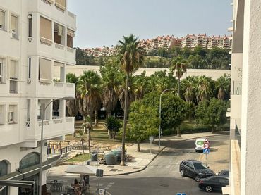 Piso con piscina en venta en Nueva Andalucía