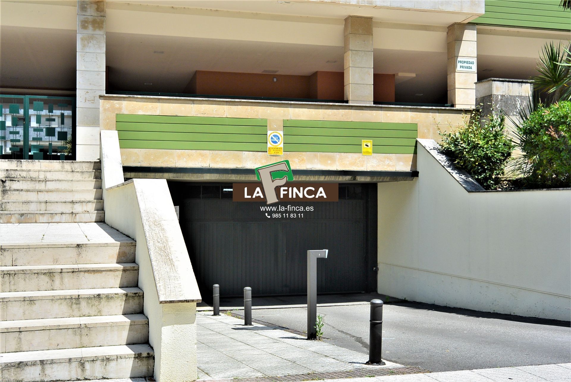 Parking of Garage to rent in Oviedo 