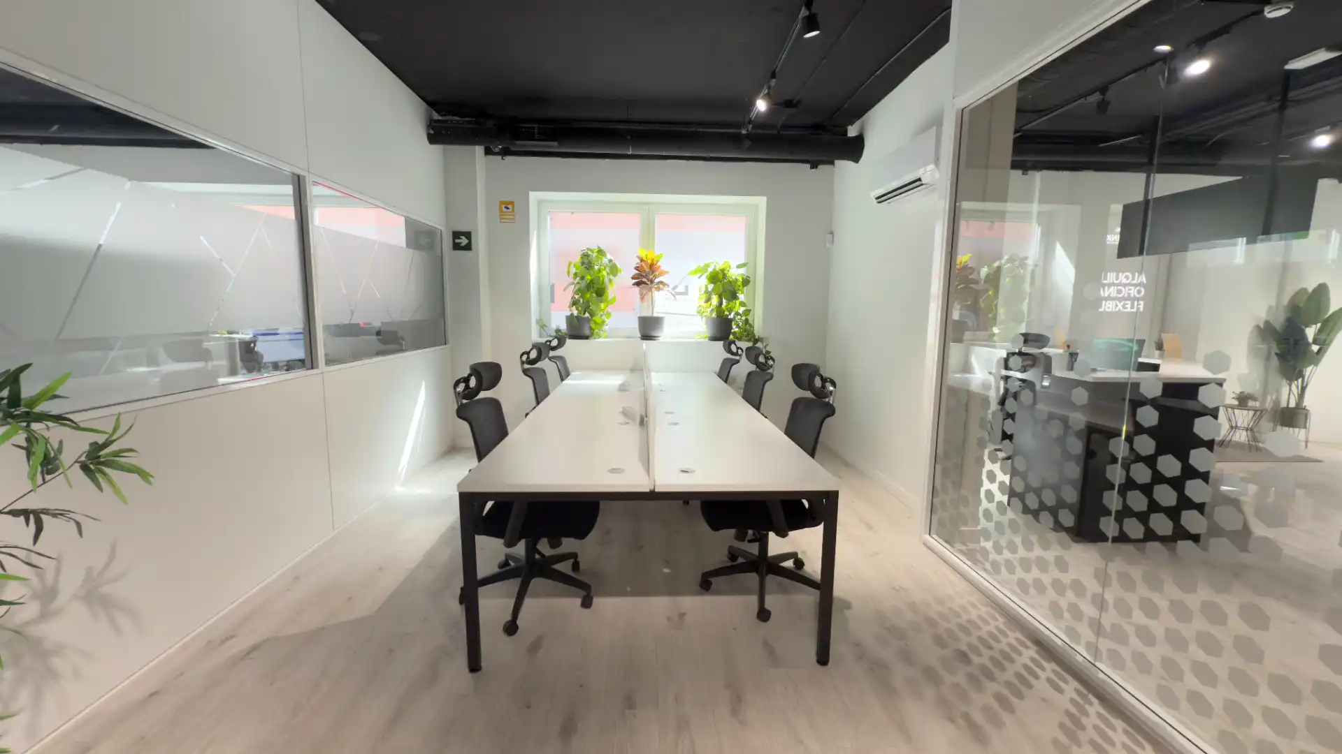 Office for rent in Madrid  with Air Conditioner, Heating and Furnished