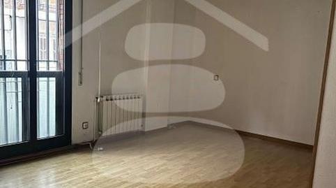 Foto 2 de Piso en venta en Calle de la Flor de Lis, Almenara -Ventilla,  Madrid Capital