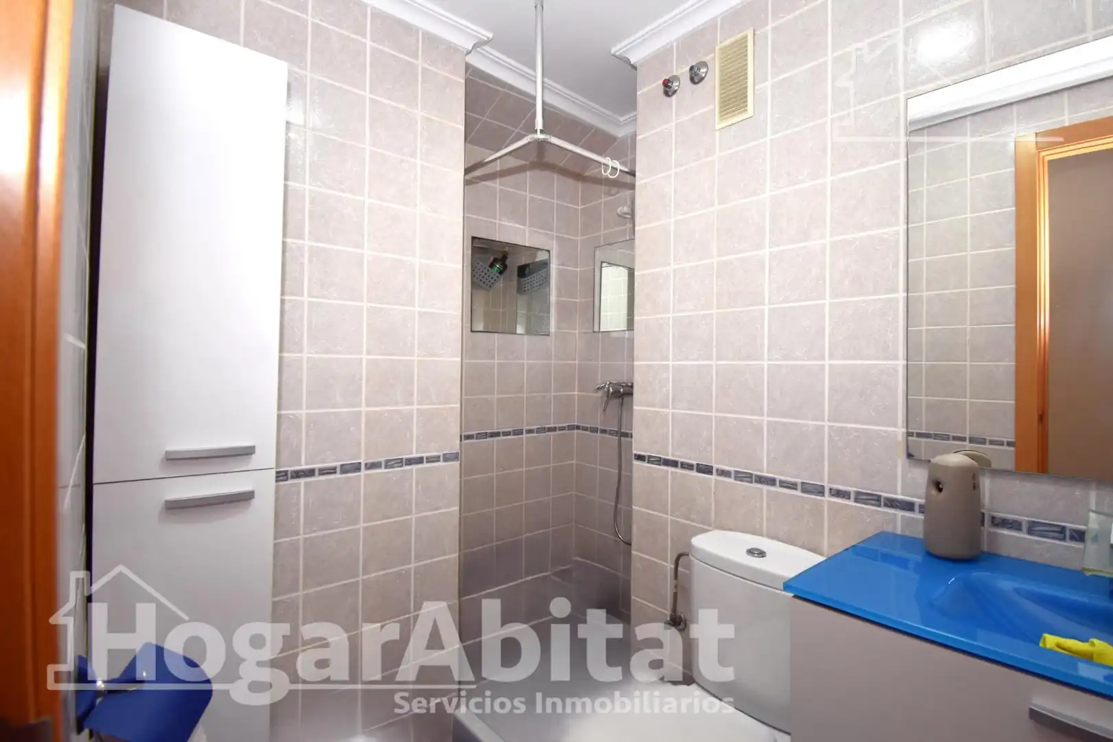 Bathroom of Attic for sale in Alcàsser  with Air Conditioner, Heating and Terrace