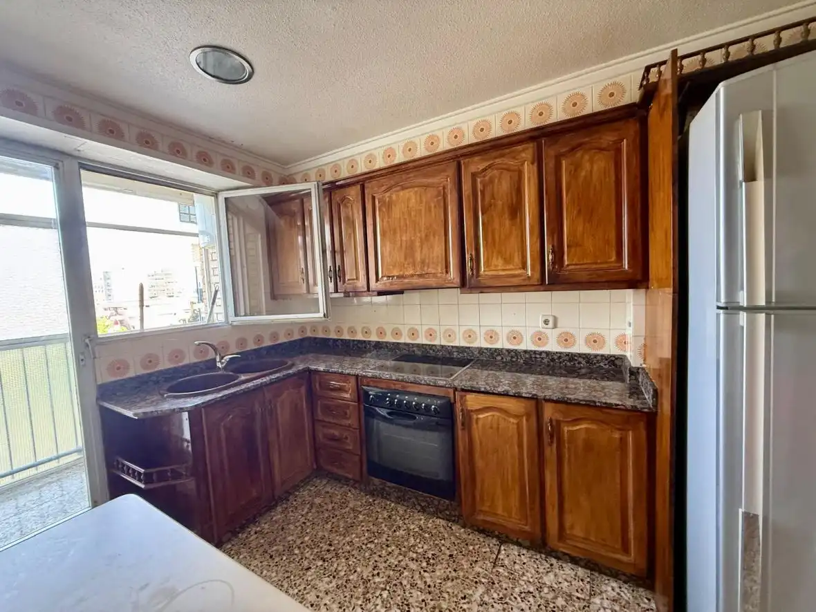 Kitchen of Flat for sale in Elche / Elx
