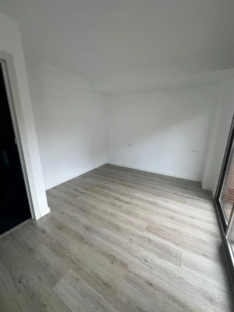Schlafzimmer von Wohnung zum Verkauf in Manresa mit Heizung, Parkett und Ofen