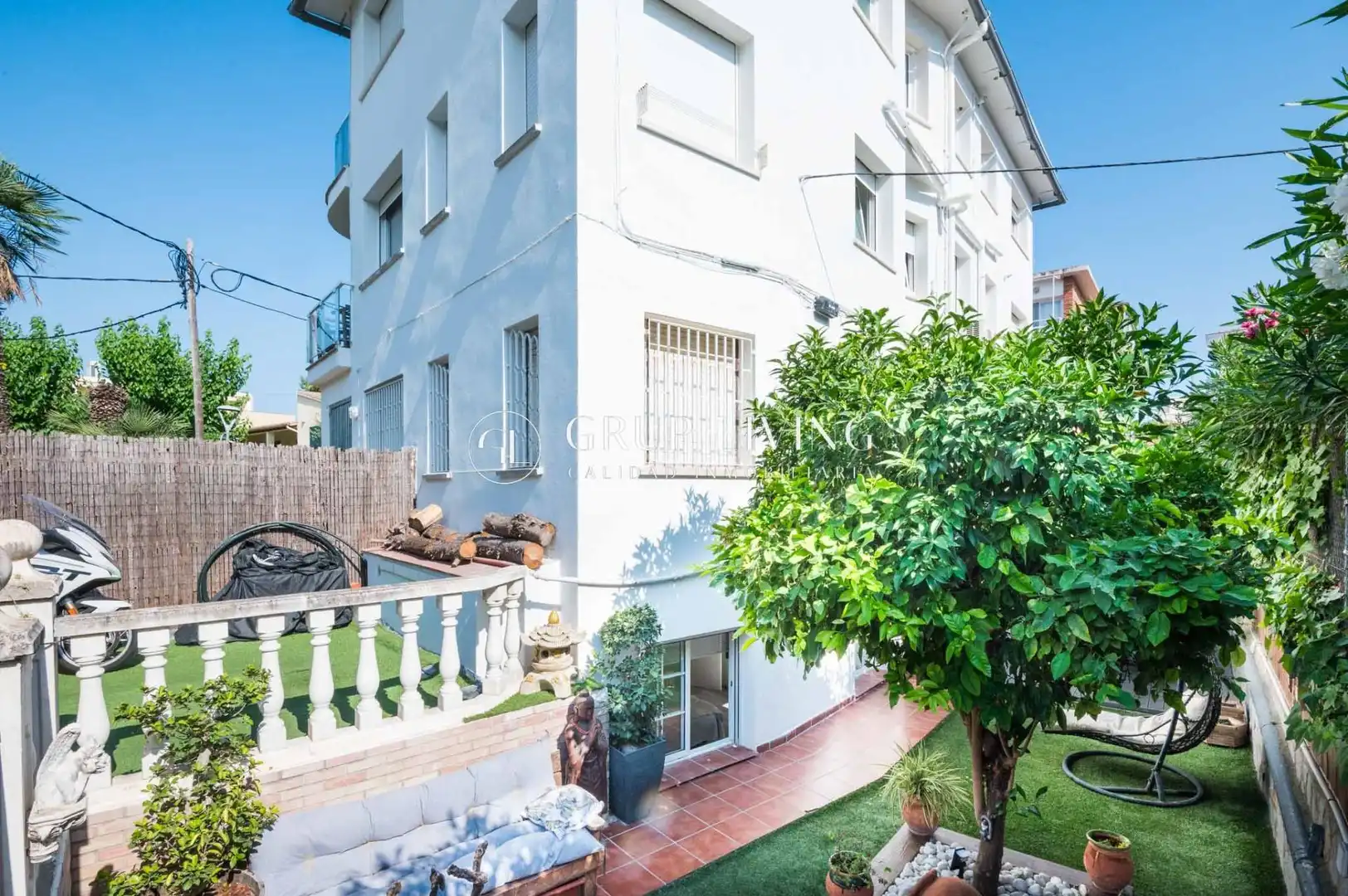 Vista exterior de Piso en venta en Sitges con Calefacción, Jardín privado y Terraza