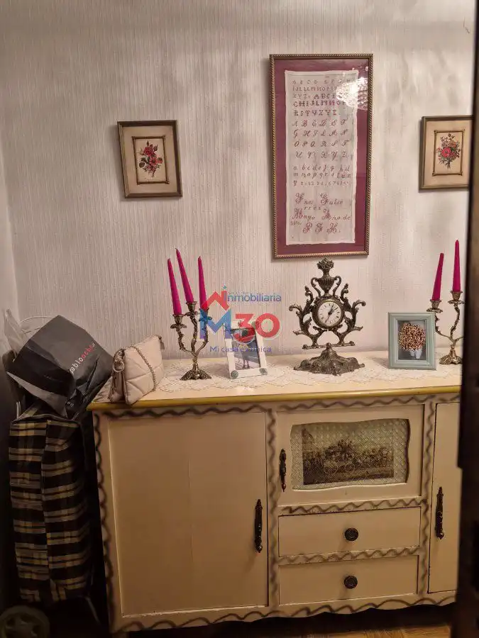 Comedor de Piso en venta en Miranda de Ebro con Calefacción, Terraza y Trastero