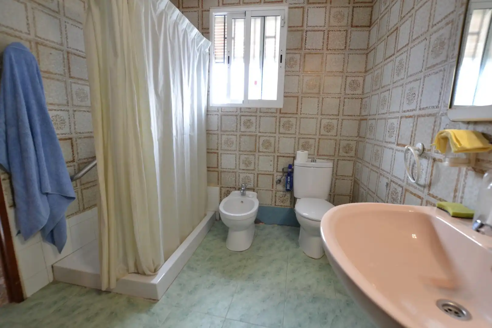 Bathroom of Detached homes for sale in Córdoba  with Air Conditioner