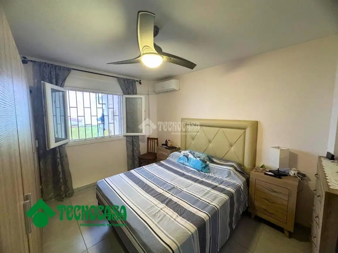 Habitación de Piso en venta en Coín, Málaga