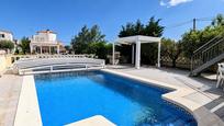 Swimming pool of House or chalet for sale in Empuriabrava  with Air Conditioner, Heating and Private garden