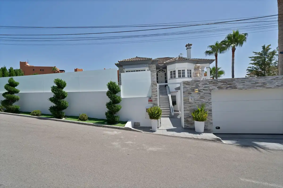 Casa con piscina en venta en Estepona - Estepona,Centro,Torre la Sal, imagen 50