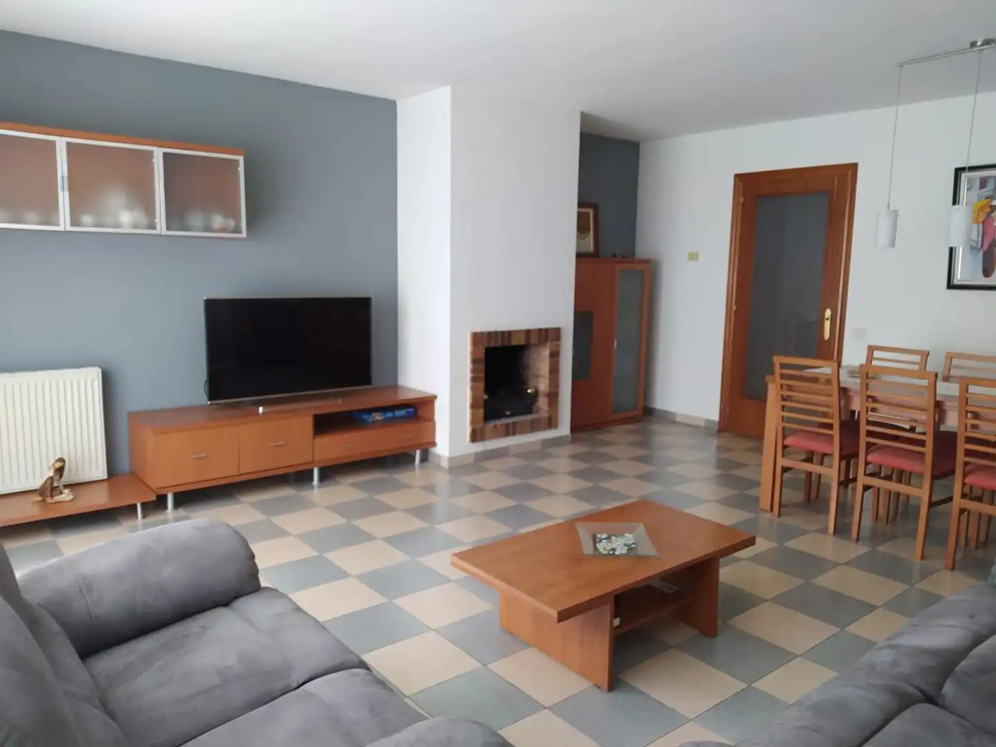 Sala d'estar de Casa o xalet en venda en Sant Vicenç de Castellet amb Aire condicionat, Terrassa i Balcó
