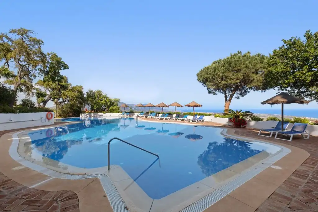 Penthouse with pool for sale in La Mairena, imagen 39