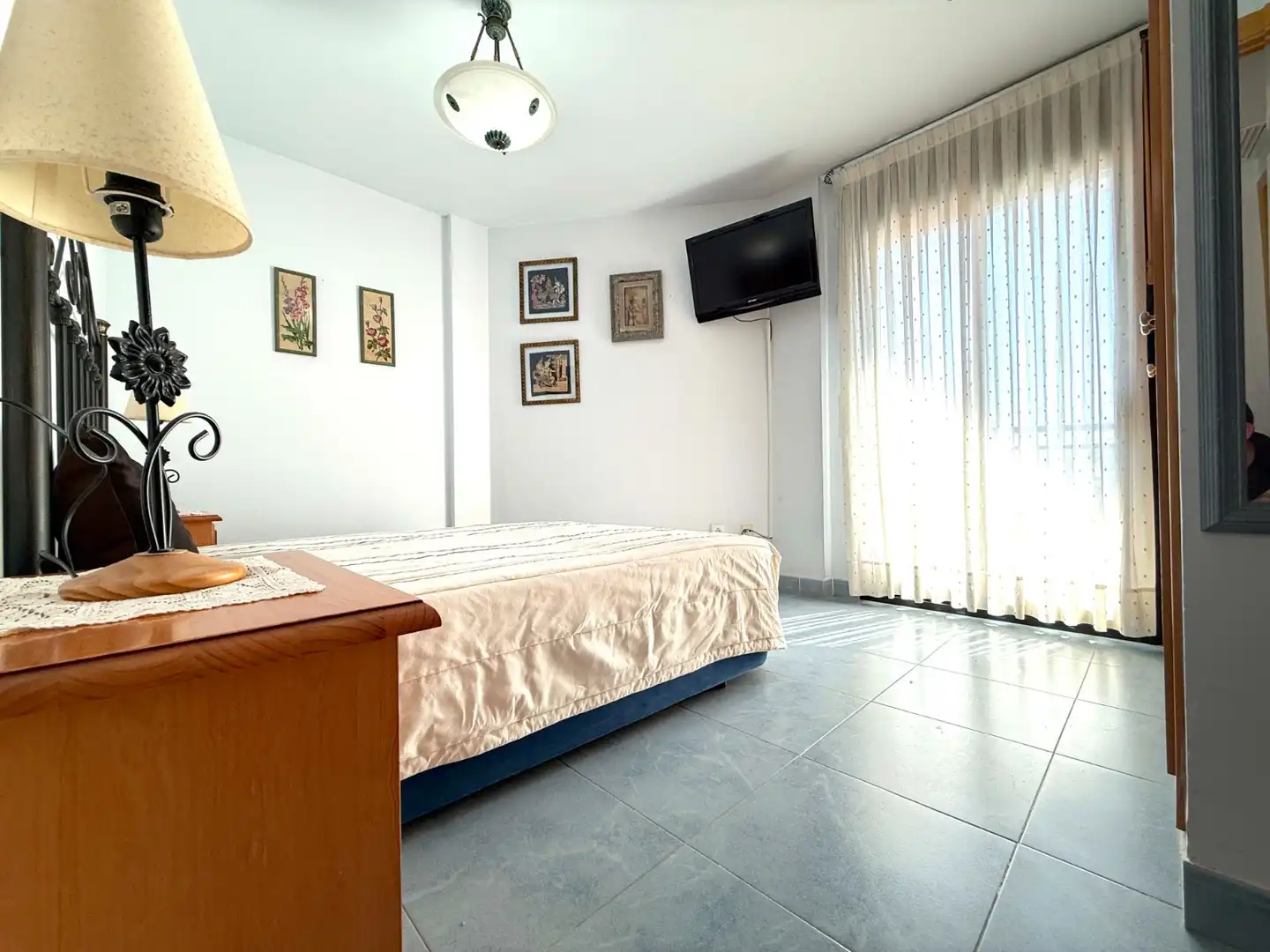 Schlafzimmer von Wohnungen zum Verkauf in Cambrils mit Heizung, Privatgarten und Möbliert
