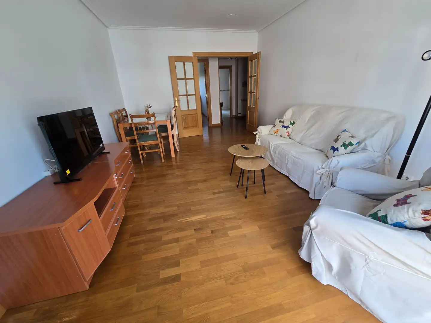 Sala de estar de Piso de alquiler en  Logroño con Calefacción, Terraza y Trastero