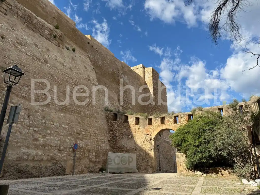 Terreny residencial en venda a CT Castell 18