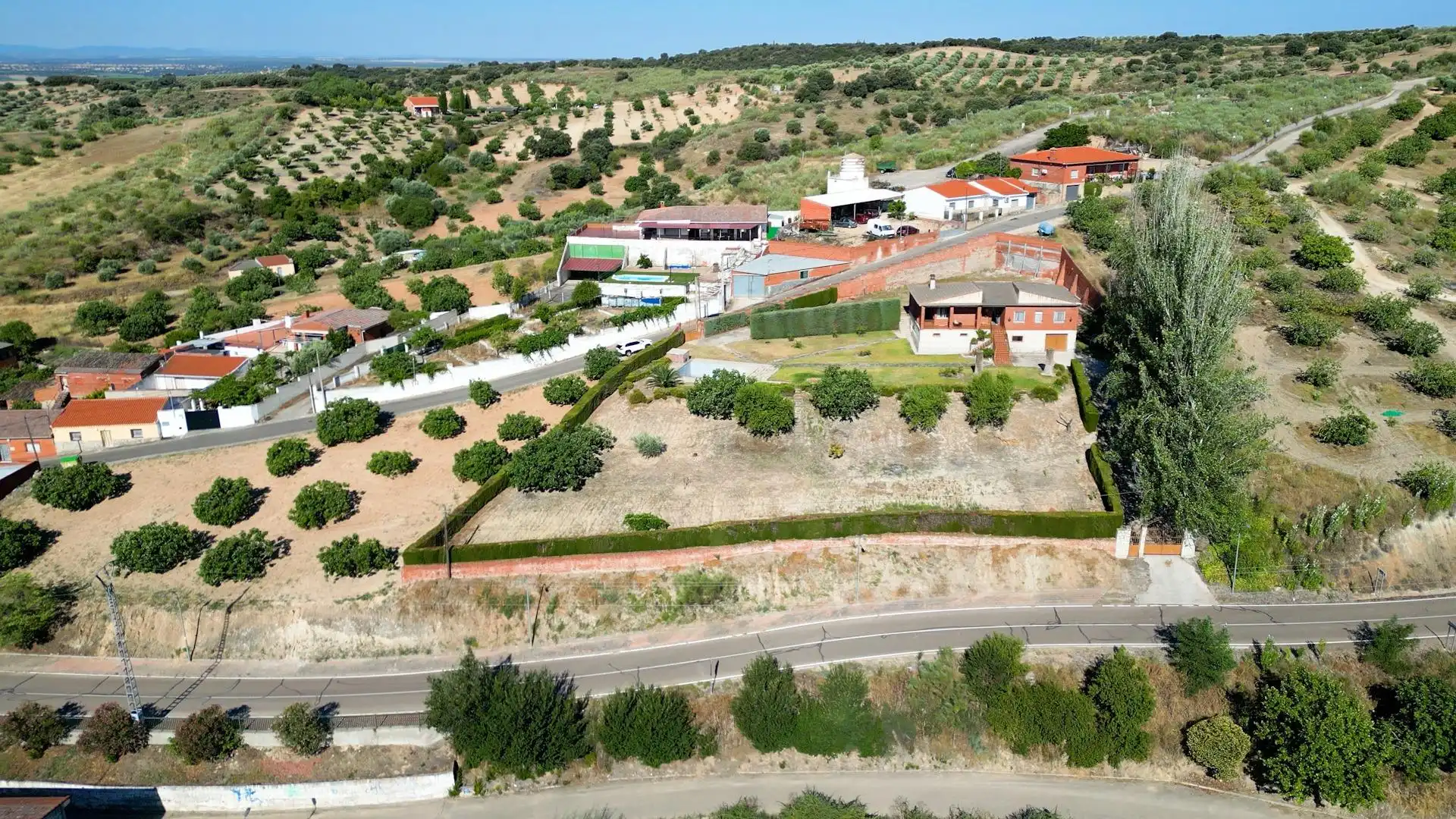 Vista exterior de Casa o chalet en venta en Mesegar de Tajo con Piscina y Amueblado