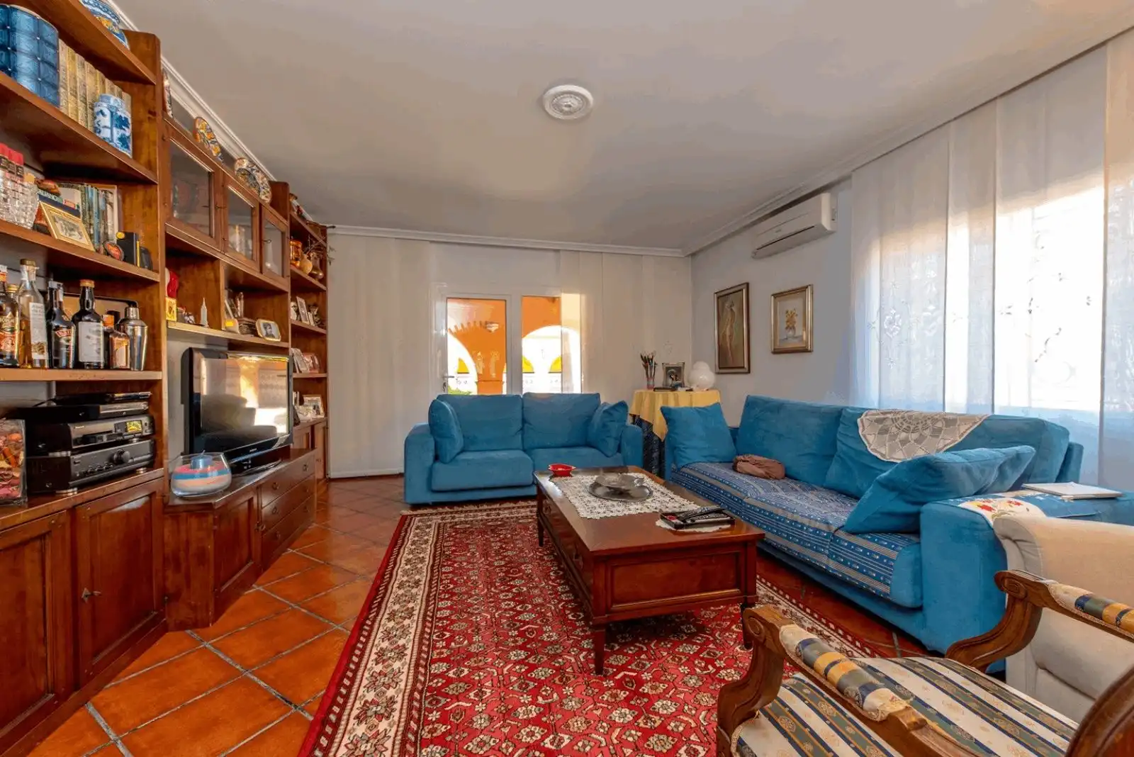Villa avec piscine à vendre à Calle Calle Huelma, imagen 9