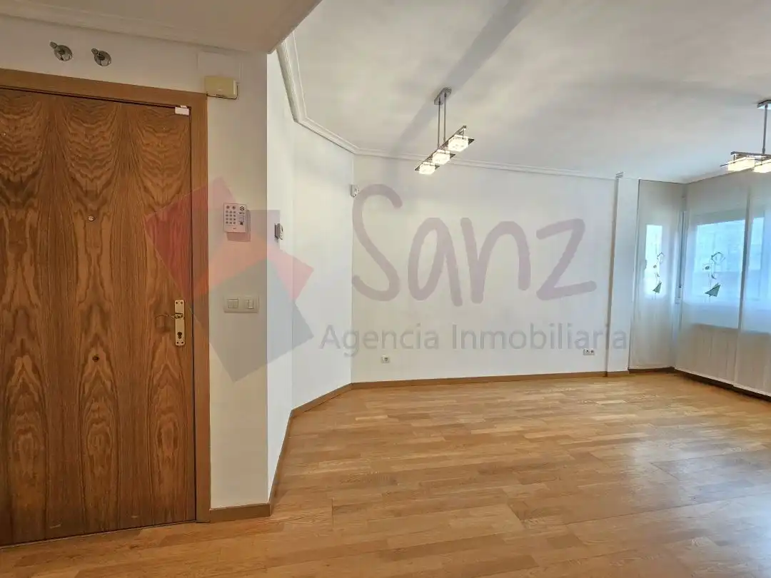 Flat with pool to rent in Travesía Partecortijo, imagen 4