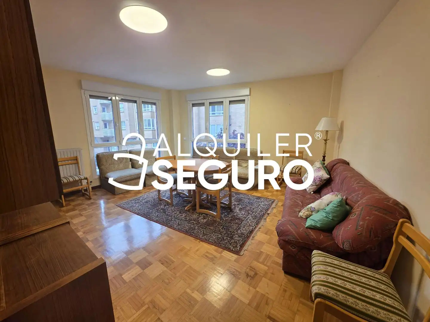 Living room of Flat for rent in Burgos Capital  with Heating, Terrace and Furnished