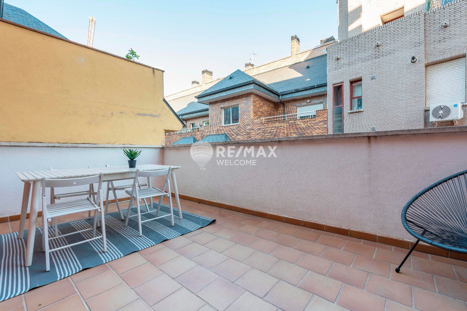 Terrace of Flat to rent in  Madrid Capital  with Air Conditioner, Terrace and Furnished