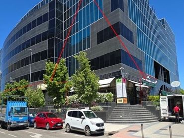 Business premises for sale in Barajas