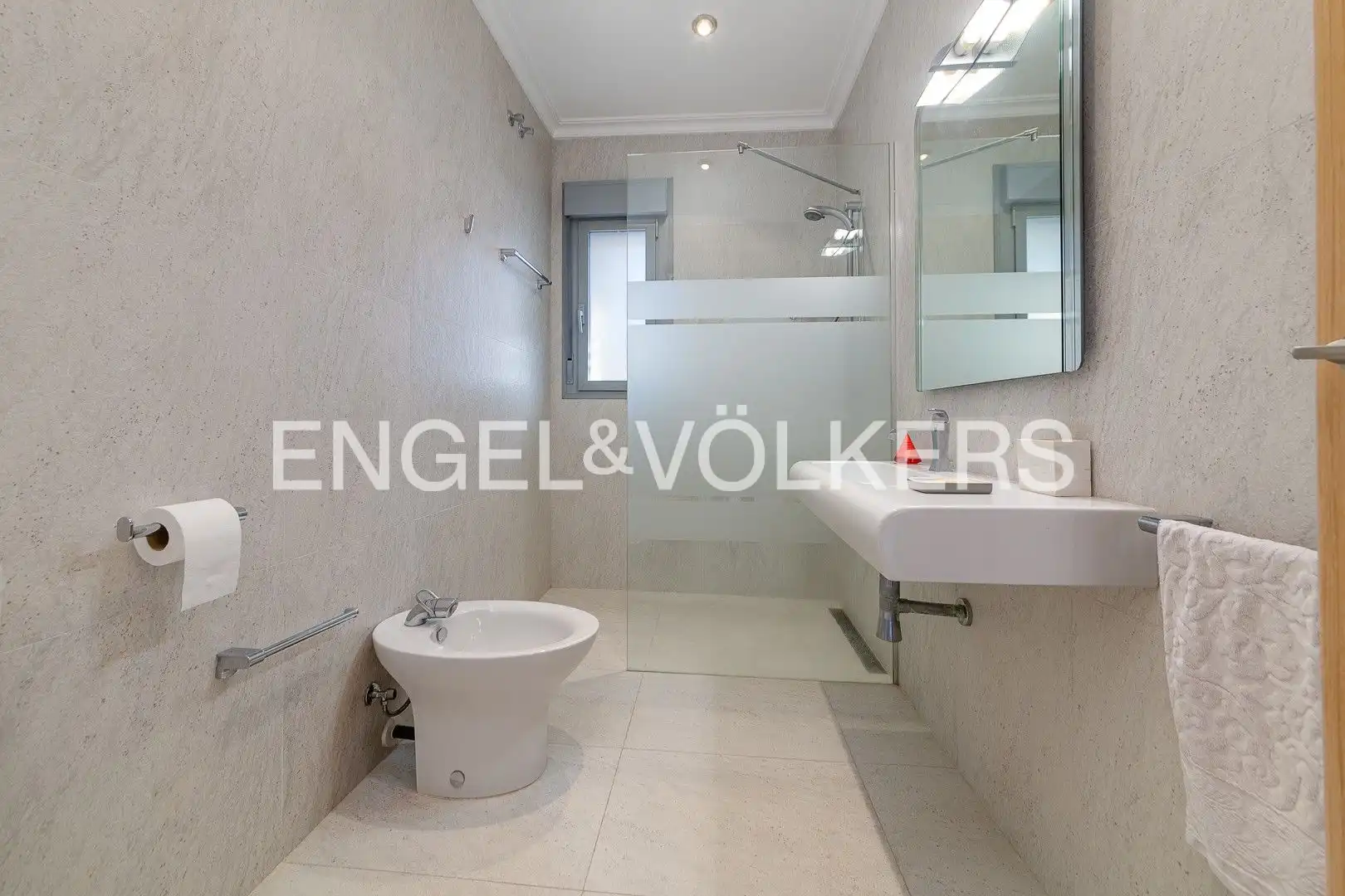 Baño de Finca rústica en venta en Rojales con Aire acondicionado, Calefacción y Jardín privado