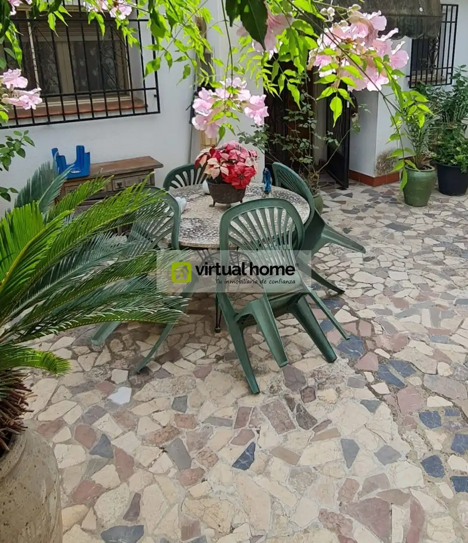 Terrassa de Casa o xalet en venda en Benidorm amb Traster, Piscina i Moblat