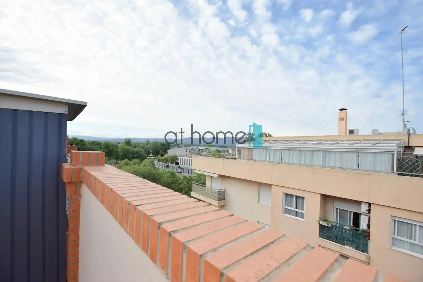Flat for rent in Avinguda del País Valencià, Centro