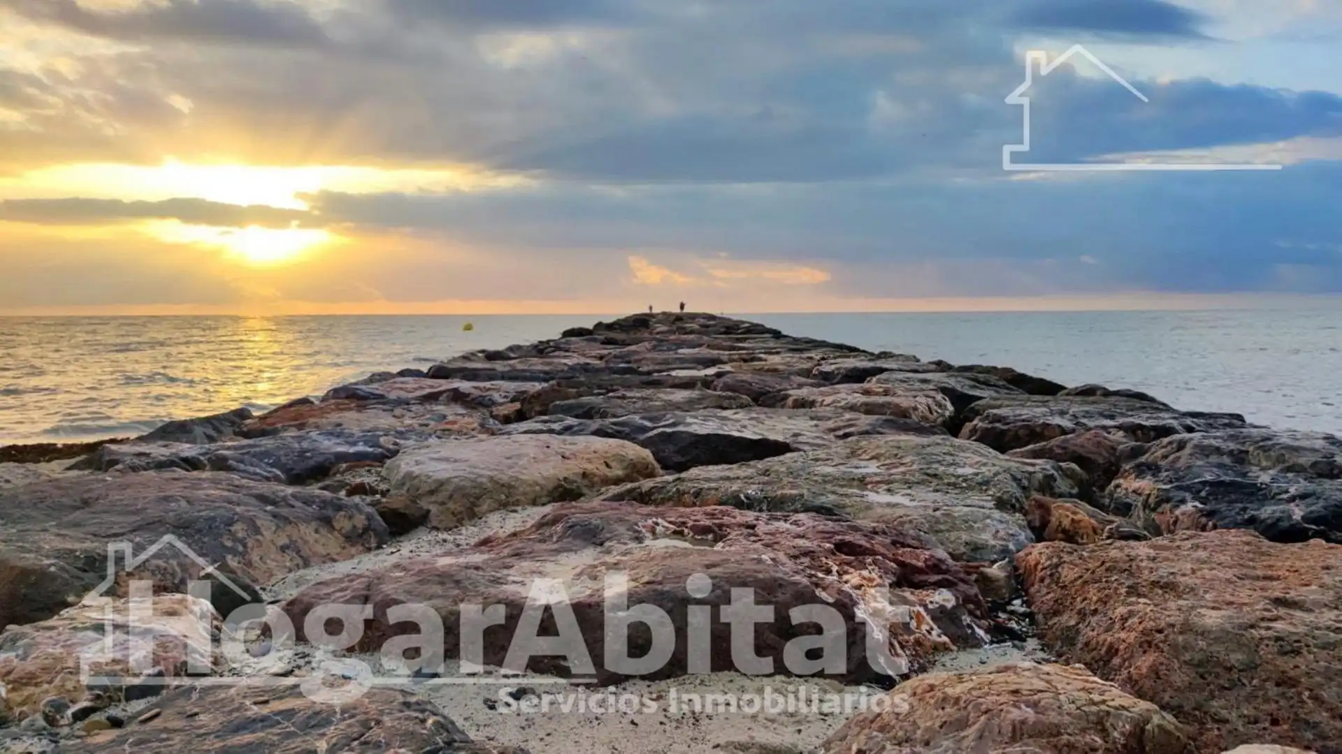 Casa adosada en venta en Almazora / Almassora con Aire acondicionado, Calefacción y Terraza