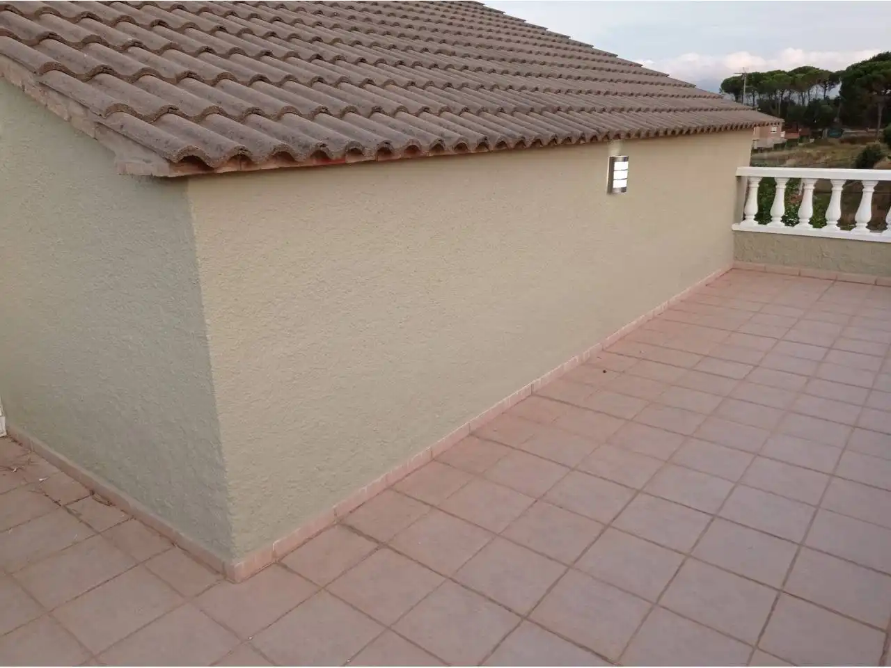 Vista exterior de Casa o xalet en venda en Caldes de Malavella amb Aire condicionat, Calefacció i Jardí privat