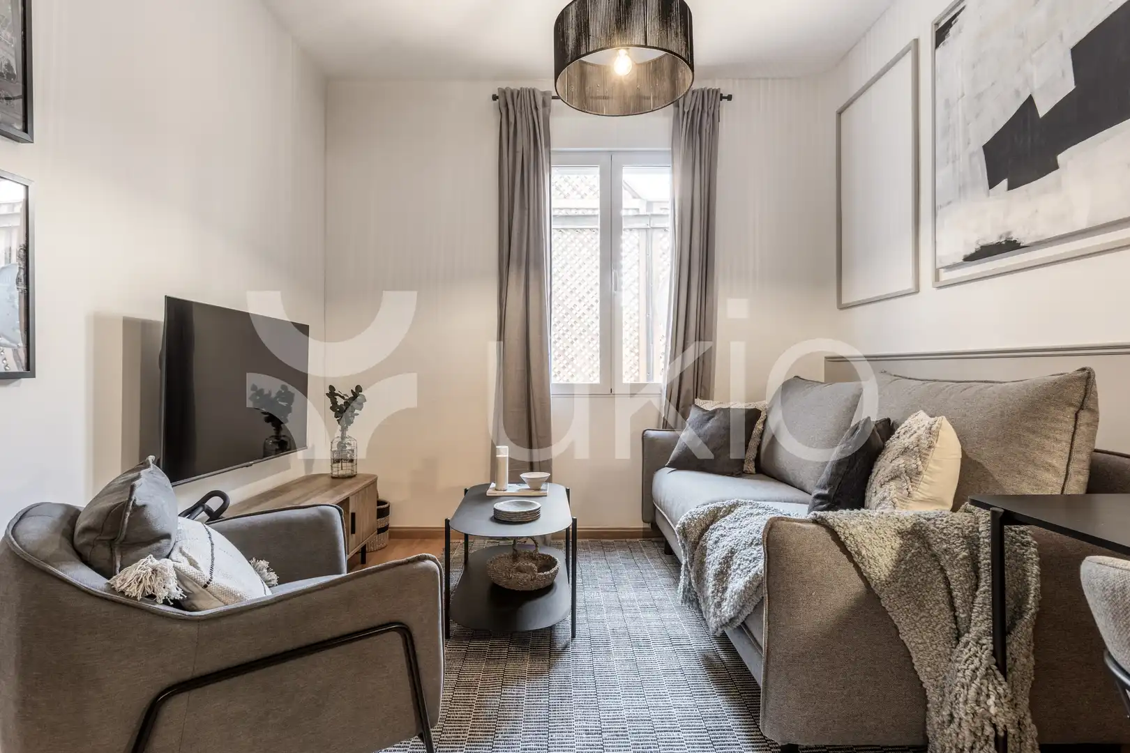 Sala de estar de Apartamento de alquiler en Madrid con Aire acondicionado, Calefacción y Amueblado