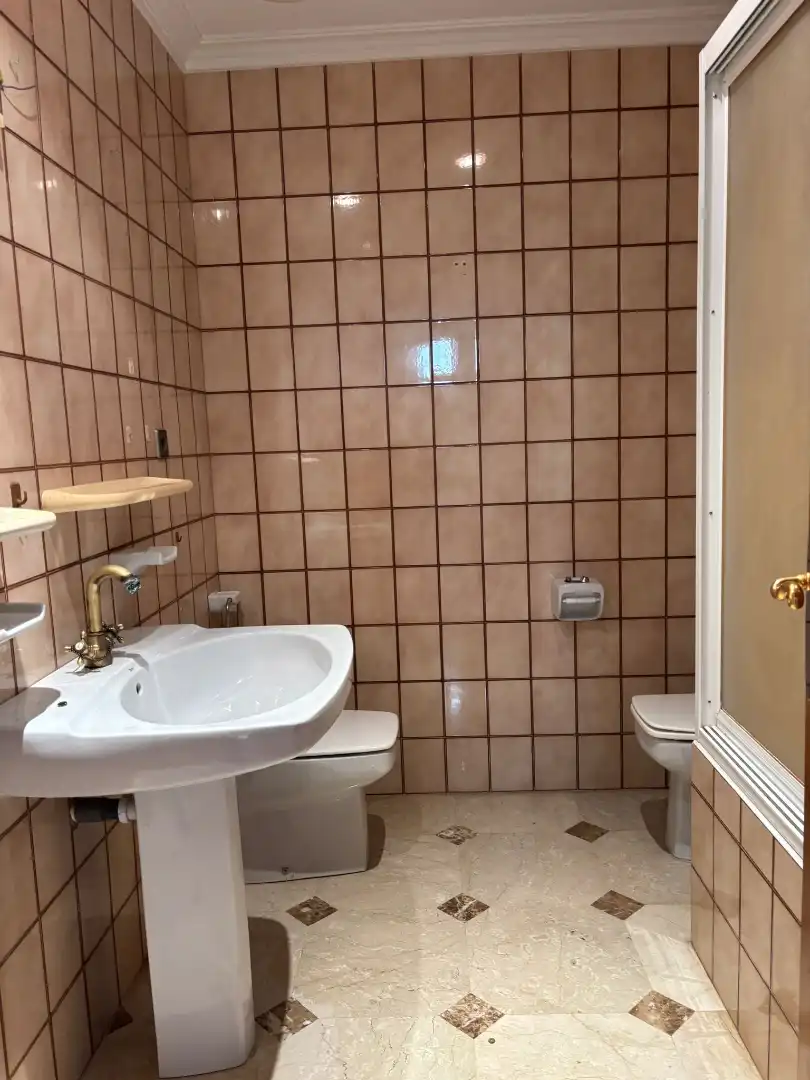 Bathroom of Flat for sale in Novelda  with Air Conditioner and Home automation