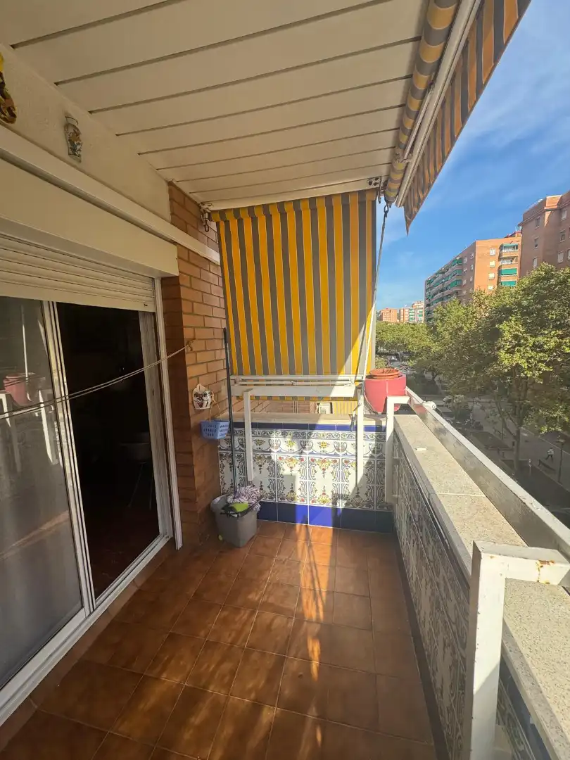 Balcony of Flat for sale in Salut - Lloreda