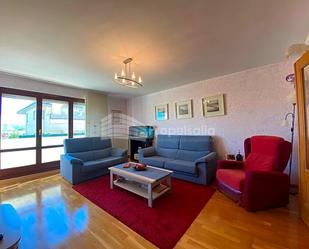 Sala d'estar de Dúplex en venda en Utebo amb Aire condicionat, Terrassa i Balcó