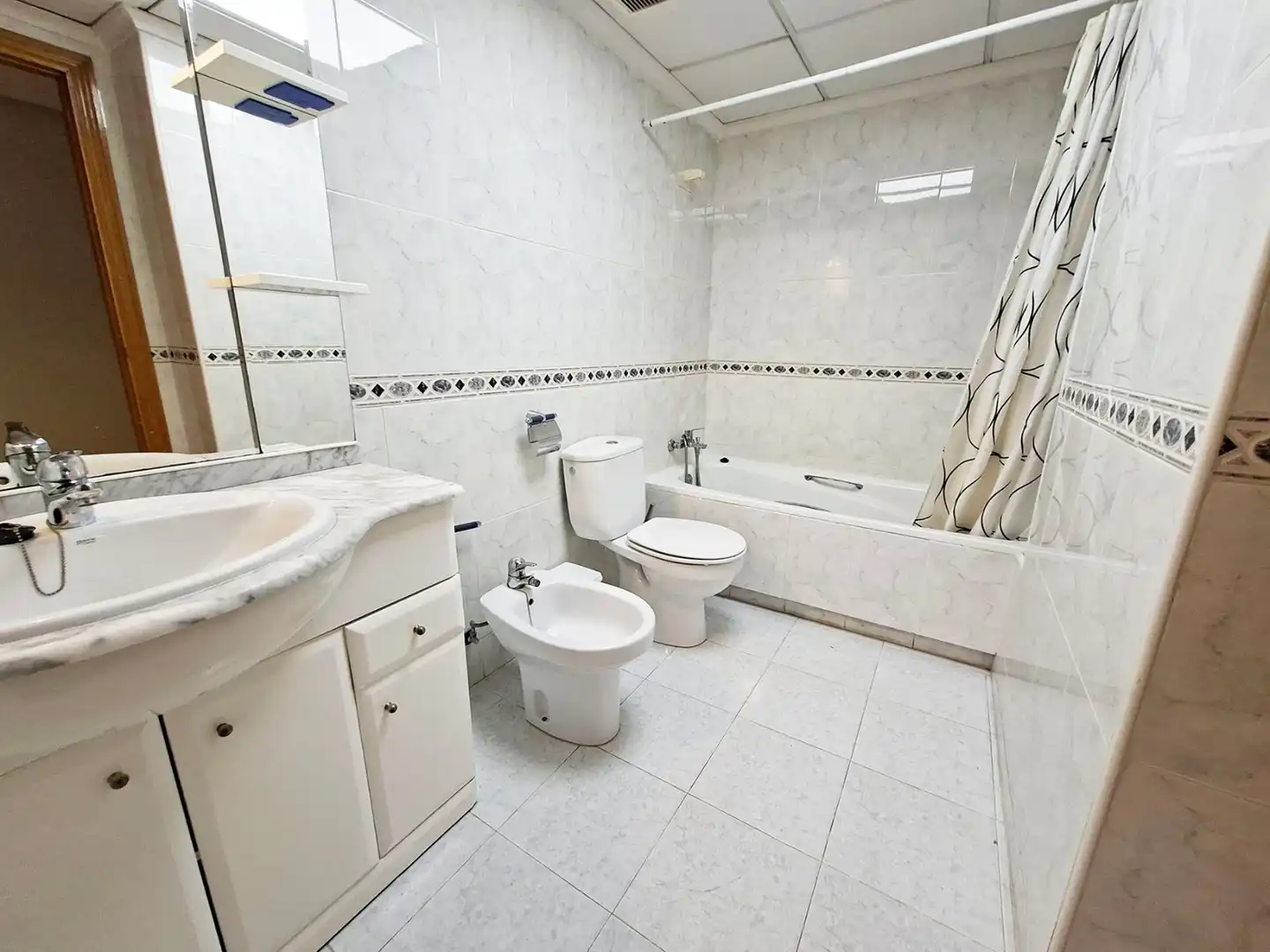 Bathroom of Apartments for sale in Orihuela  with Air Conditioner