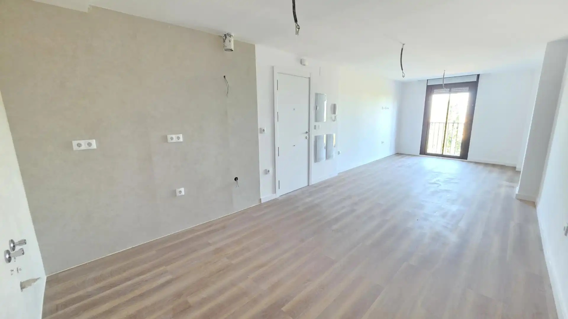 Appartamento con terrazza in vendita a Calle Juanito Valderrama