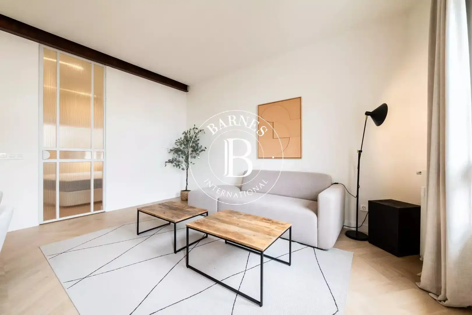Living room of Flat for rent in Madrid  with Air Conditioner, Heating and Furnished